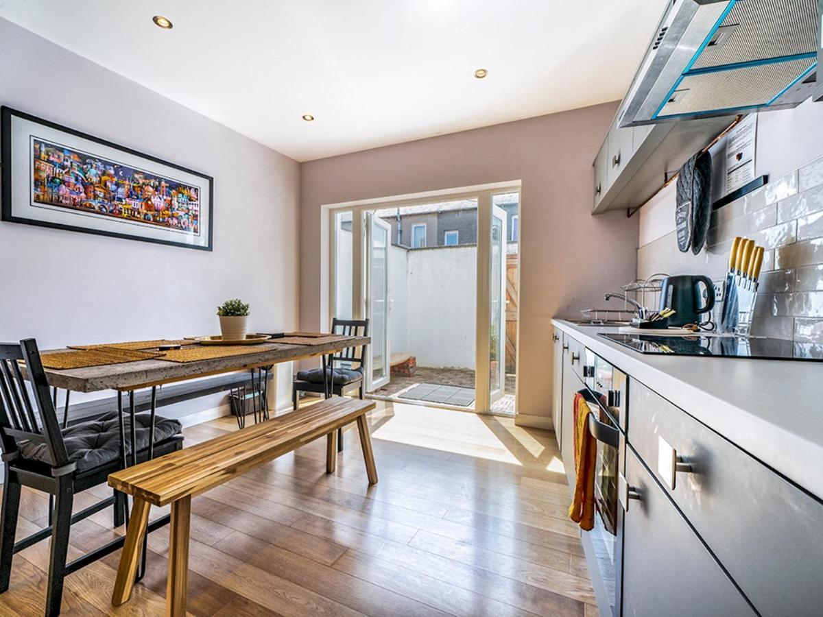 Pass The Keys Luxury 2bed 2bath Townhouse - Perfect For Winter Holiday home